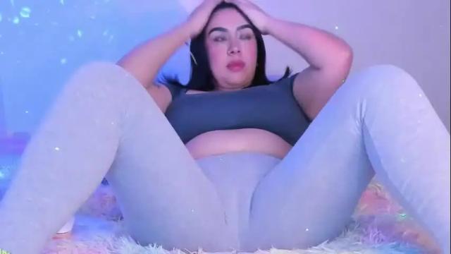Image 10 of aliice_69 Stream on Chaturbate on 21 days ago