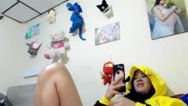 Image 2 of aliice_uwu Stream on Chaturbate on 19 months ago