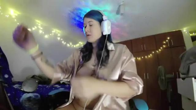 Thumbnail 1, aliice_uwu's Stream at Chaturbate, 18 months ago