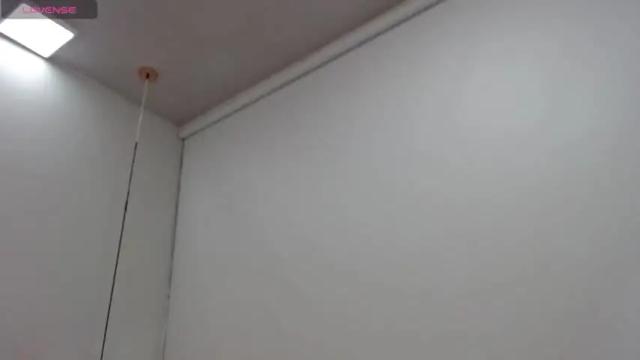 Image 2 of aliisshot Stream on Chaturbate on 19 months ago