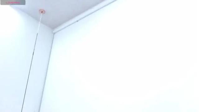Image 2 of aliisshot Stream on Chaturbate on 18 months ago