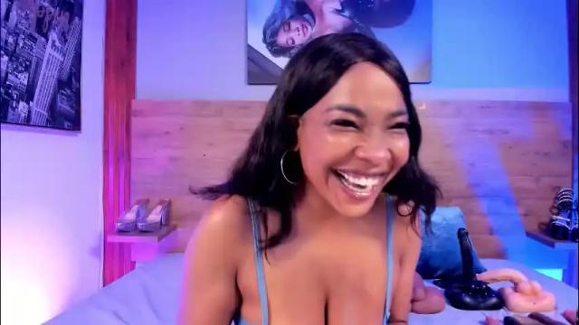 Image 12 of aliisson_cruz Stream on Chaturbate on 29 days ago