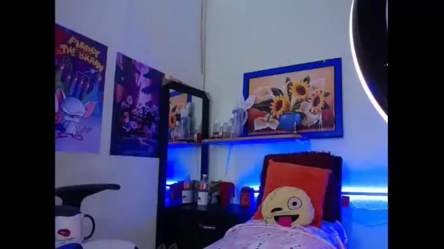 Image 6 of alika01_ Stream on Chaturbate on 12 months ago