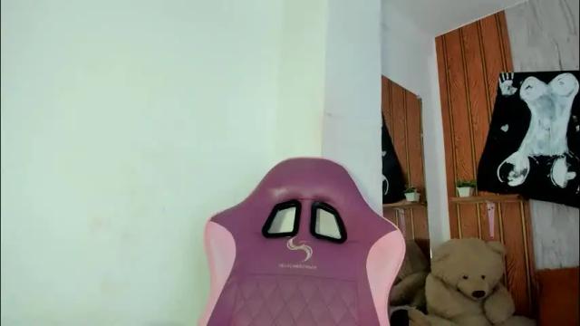 Image 2 of alika01_ Stream on Chaturbate on 1 month ago