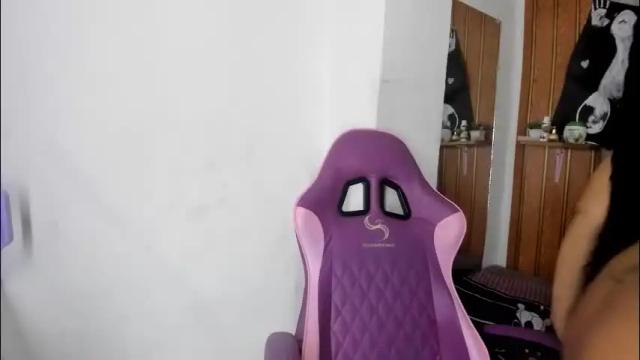 Image 8 of alika01_ Stream on Chaturbate on 20 days ago