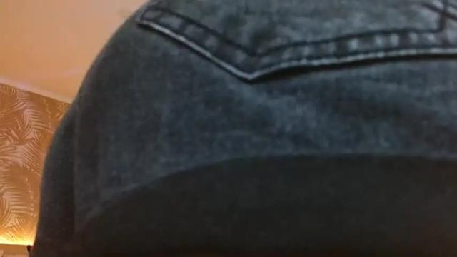Image 4 of alin_sweetie Stream on Chaturbate on 17 months ago