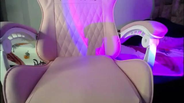 Image 11 of alina_grey2 Stream on Chaturbate on 1 month ago
