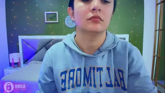 Image 11 of alina_martinelli Stream on Chaturbate on 1 month ago