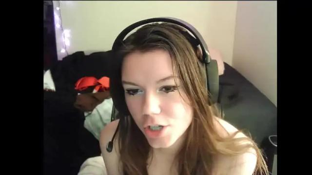 Image 6 of alina_nightshade Stream on Chaturbate on 19 days ago