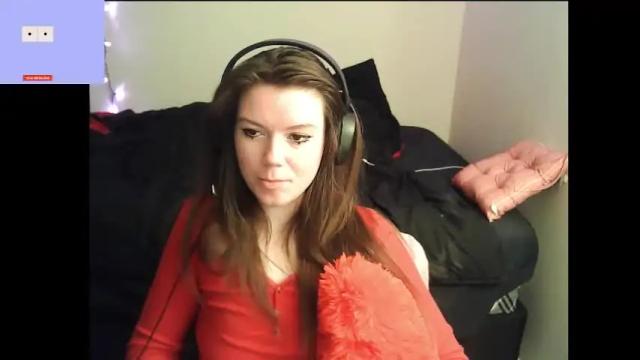 Image 4 of alina_nightshade Stream on Chaturbate on 3 days ago