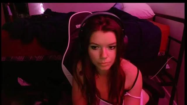 Image 2 of alina_nightshade Stream on Chaturbate on 6 months ago