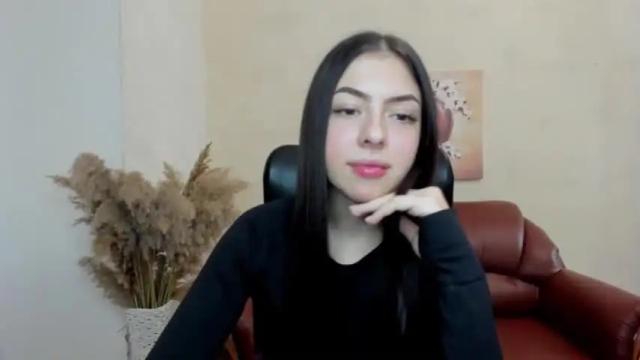 Thumbnail 3, alina_simmons's Stream at Chaturbate, 16 months ago