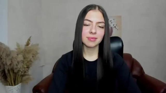 Thumbnail 2, alina_simmons's Stream at Chaturbate, 16 months ago