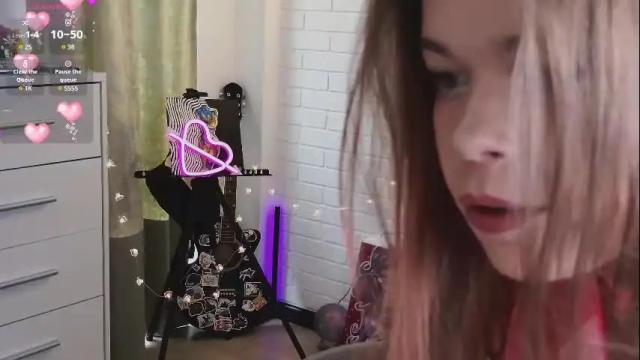Image 2 of alinabae Stream on Chaturbate on 1 month ago
