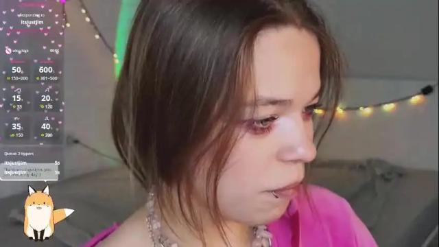 Image 8 of alinabae Stream on Chaturbate on 15 days ago