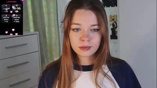 Thumbnail 1, alinabae's Stream at Chaturbate, 14 hours ago