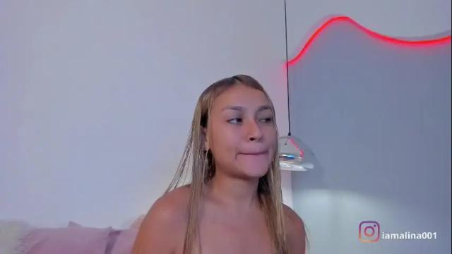 Image 6 of alinagarcia_ Stream on Chaturbate on 6 months ago