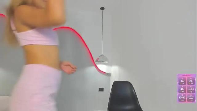 Image 3 of alinagarcia_ Stream on Chaturbate on 5 months ago