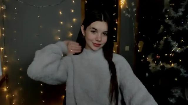 Image 12 of alinameyes Stream on Chaturbate on 17 months ago