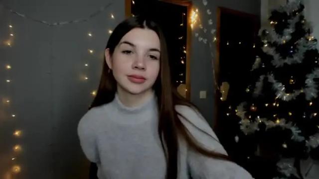 Image 6 of alinameyes Stream on Chaturbate on 17 months ago