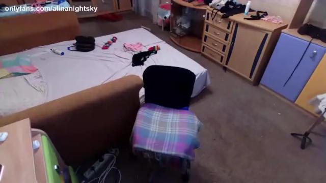Image 8 of alinanightsky Stream on Chaturbate on 19 months ago