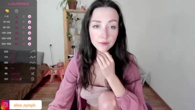 Image 2 of aline_dreamy Stream on Chaturbate on 14 months ago