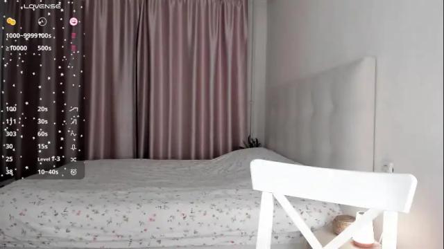Image 8 of aline_dreamy Stream on Chaturbate on 1 month ago