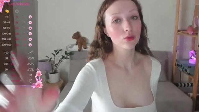 Image 11 of aline_dreamy Stream on Chaturbate on 3 months ago
