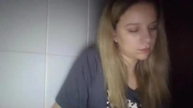 Image 6 of alis_bond Stream on Chaturbate on 18 months ago