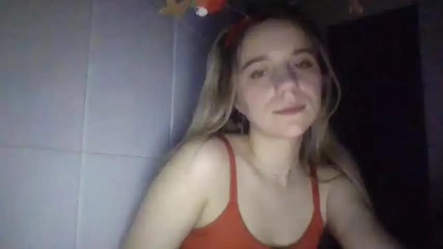 Image 11 of alis_bond Stream on Chaturbate on 18 months ago