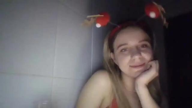 Image 6 of alis_bond Stream on Chaturbate on 18 months ago