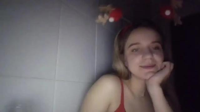 Image 8 of alis_bond Stream on Chaturbate on 18 months ago