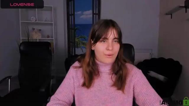Image 3 of alisa_bunny1 Stream on Chaturbate on 19 months ago