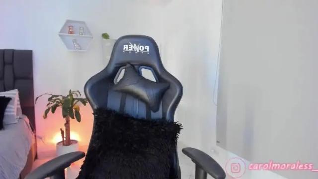 Image 2 of alisa_walton Stream on Chaturbate on 16 months ago