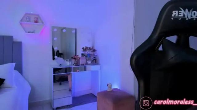 Image 3 of alisa_walton Stream on Chaturbate on 14 months ago