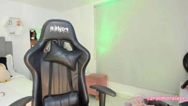 Image 3 of alisa_walton Stream on Chaturbate on 13 months ago
