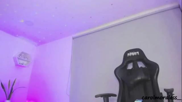 Image 4 of alisa_walton Stream on Chaturbate on 9 days ago