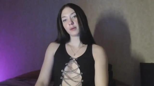 Image 8 of alisaadoll Stream on Chaturbate on 17 months ago