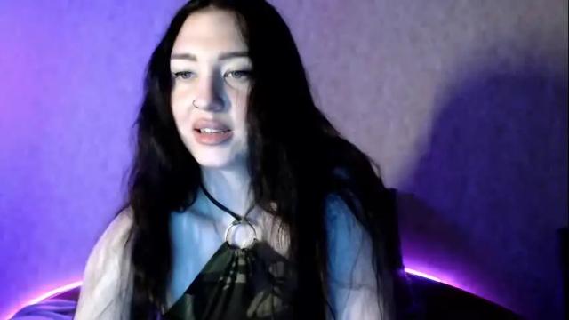 Image 4 of alisaadoll Stream on Chaturbate on 3 months ago