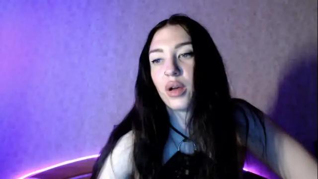 Image 7 of alisaadoll Stream on Chaturbate on 3 months ago