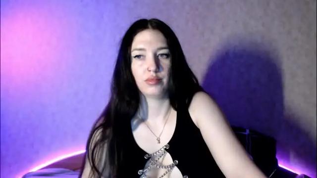 Image 3 of alisaadoll Stream on Chaturbate on 2 months ago