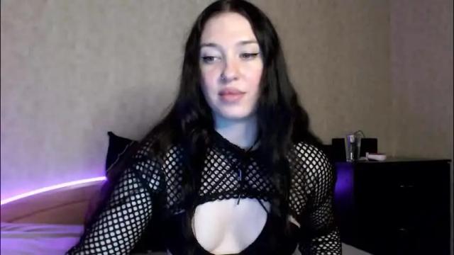 Image 12 of alisaadoll Stream on Chaturbate on 26 days ago