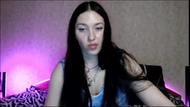 Image 2 of alisaadoll Stream on Chaturbate on 2 months ago