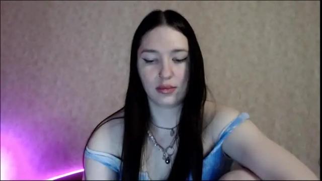 Image 12 of alisaadoll Stream on Chaturbate on 22 days ago
