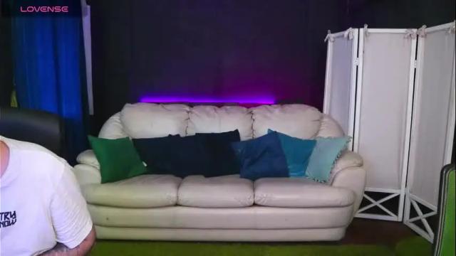 Image 10 of alisaaleks Stream on Chaturbate on 22 days ago