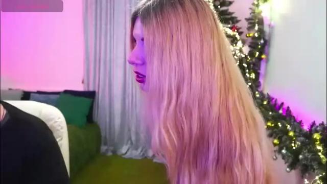 Image 6 of alisaaleks Stream on Chaturbate on 29 days ago