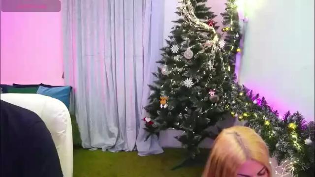 Image 11 of alisaaleks Stream on Chaturbate on 18 days ago