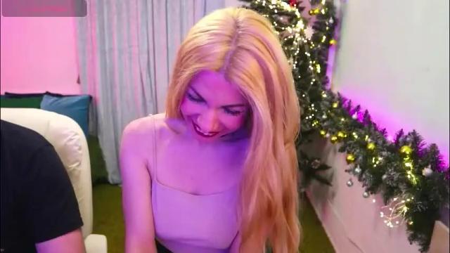 Image 4 of alisaaleks Stream on Chaturbate on 18 days ago