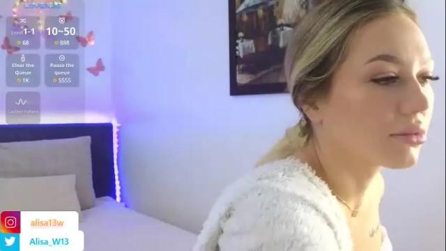Image 3 of alisawilson_ Stream on Chaturbate on 24 days ago