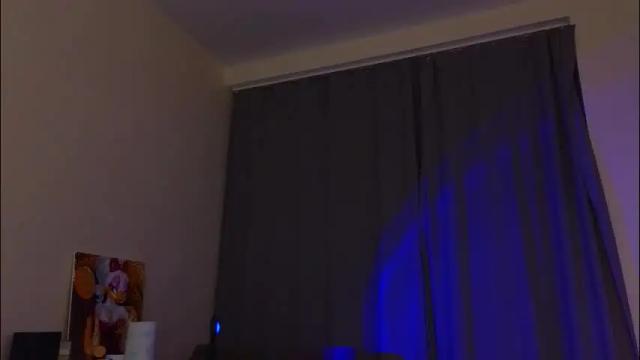 Image 11 of alise_kitty Stream on Chaturbate on 25 days ago